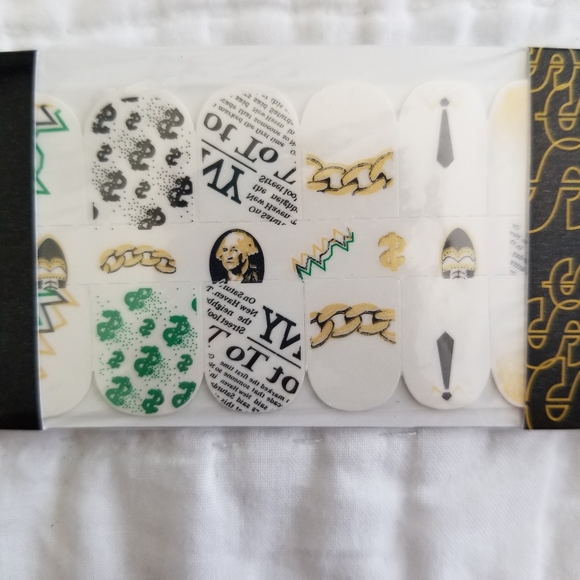 Maybelline Nail Tattoos FINANCIAL DISTRICT NIB - Picture 3 of 5